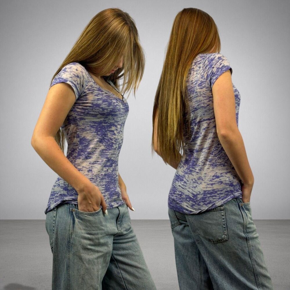 Unbranded Women's Blue and Purple T-shirt
